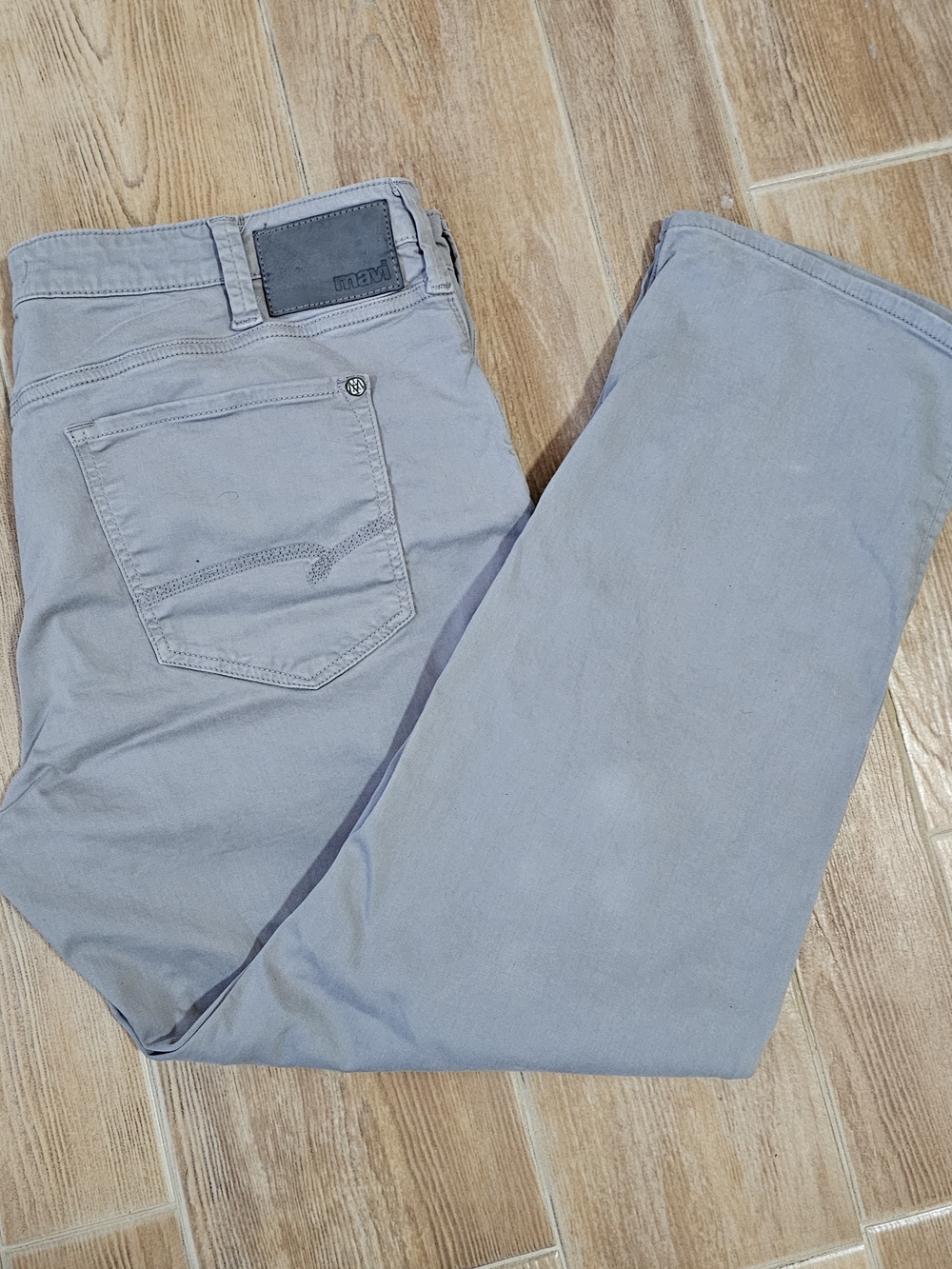 Mavi "Matt" Relaxed Straight Jeans 38x30 in Light Gray *Read*